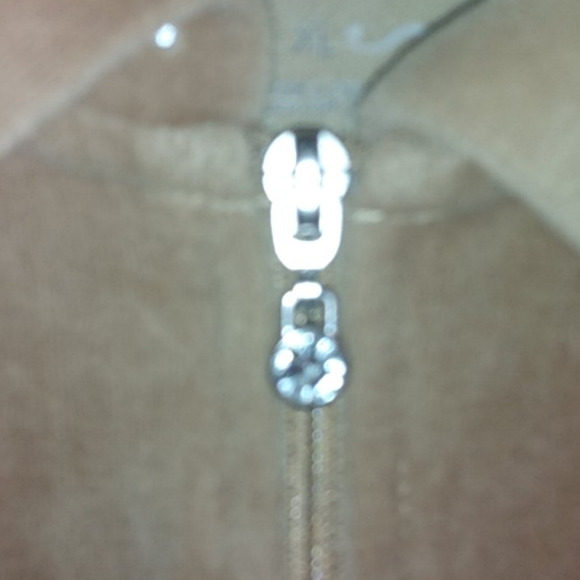 Jacket - Picture 8 of 9